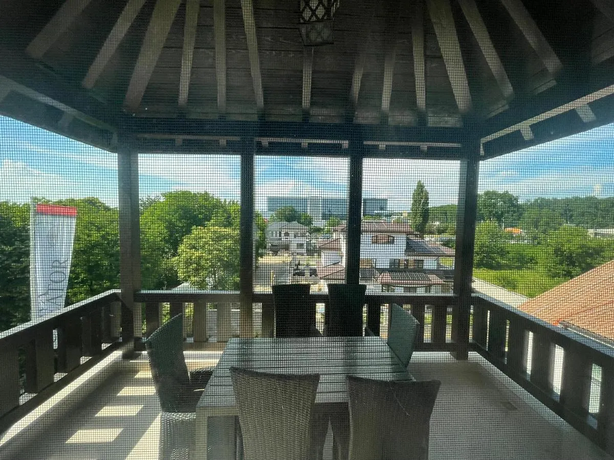 Iarca Inn Bucharest Aparthotel