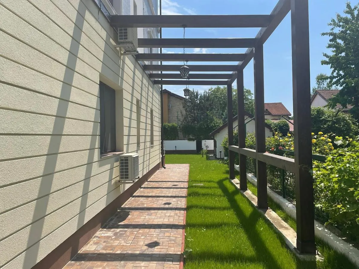 Iarca Inn Bucharest