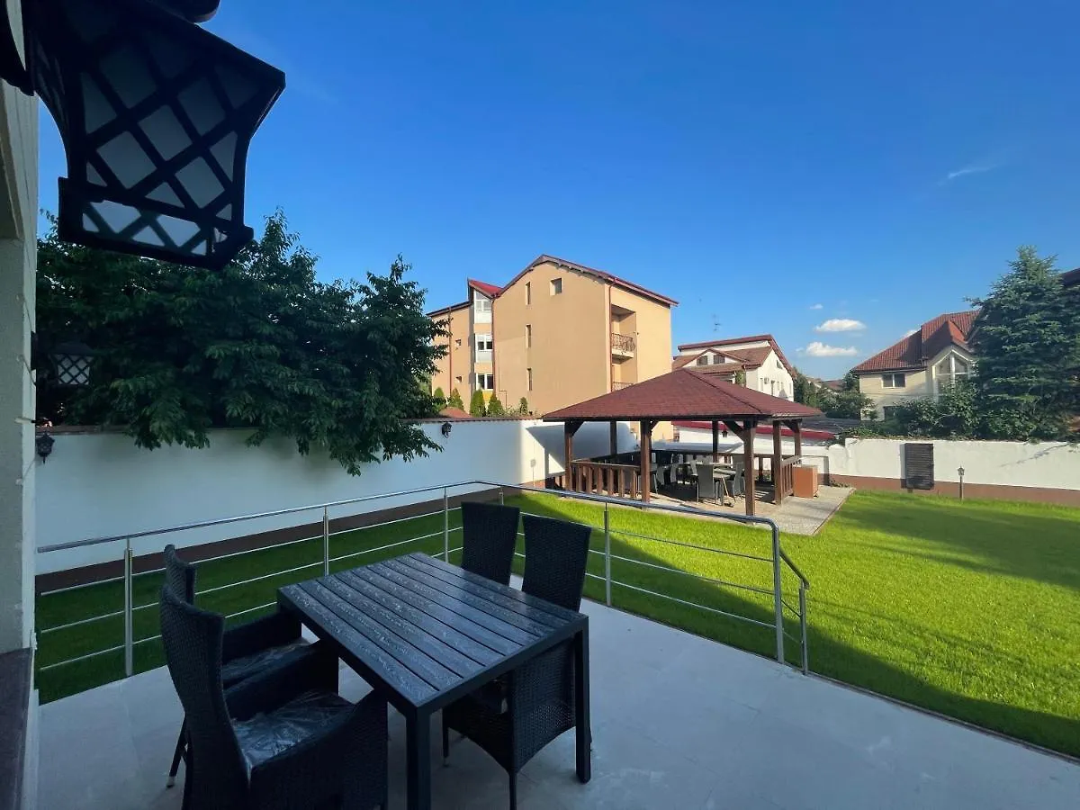 Iarca Inn Bucharest 0*,