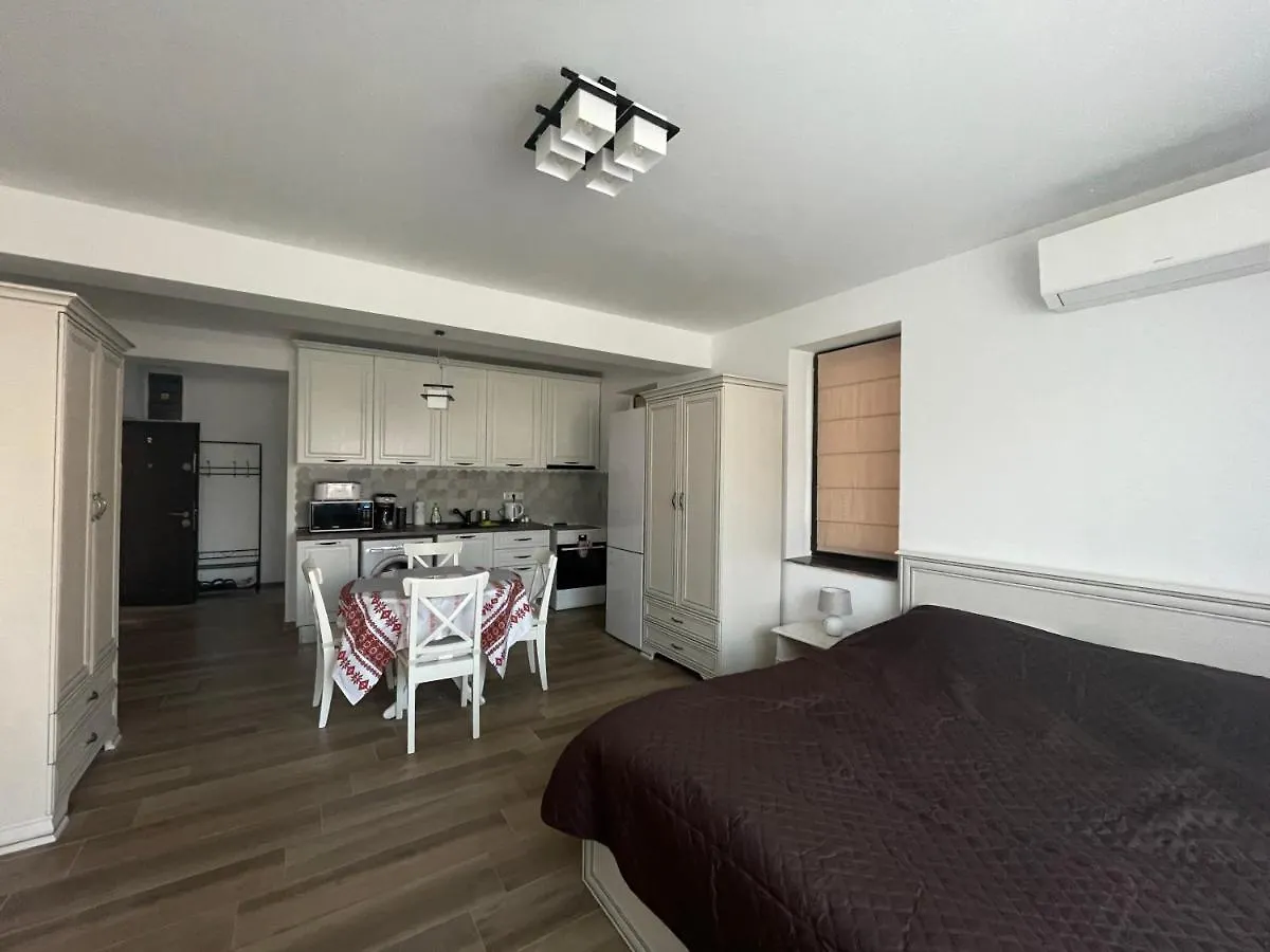 Iarca Inn Bucharest 0*,
